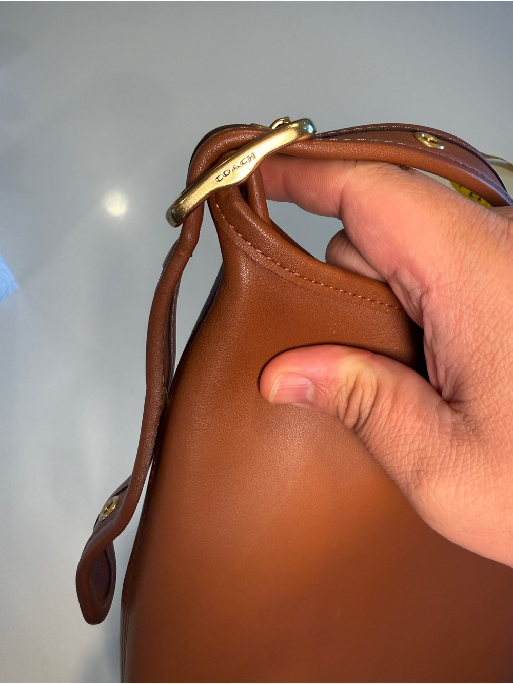 COACH - Duffle Sac Crossbody Bucket Bag in Amber Leather - Picture 14 of 15